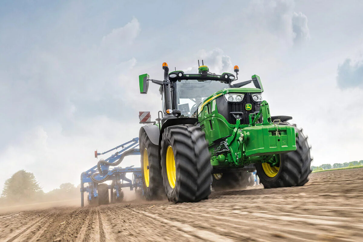 CRS Preview: New tractors into the CRS - Moditech