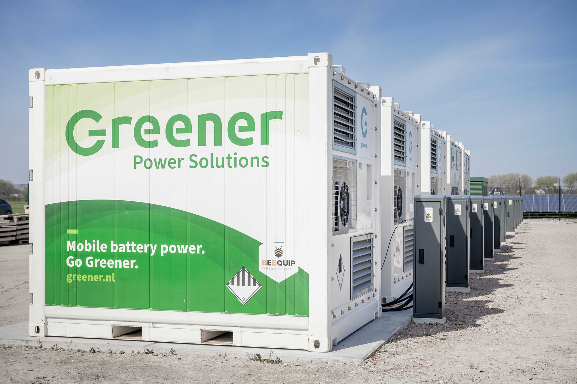 Green solutions. Грин Пауэр. Грин повер. GREENPOWER. Battery Green Energy Storage.